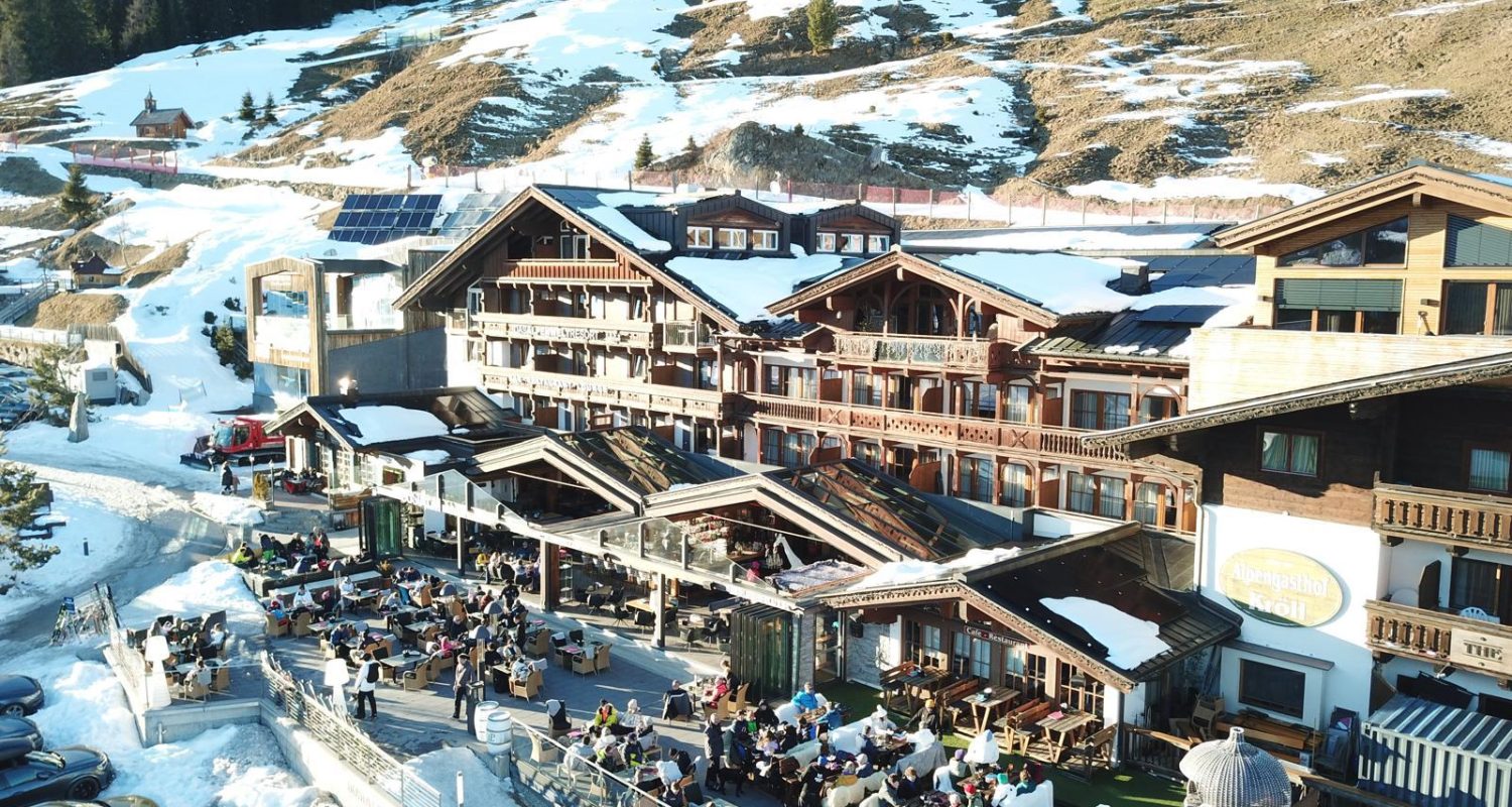 WhatsApp Image 2025-10-27 at 22.01.01